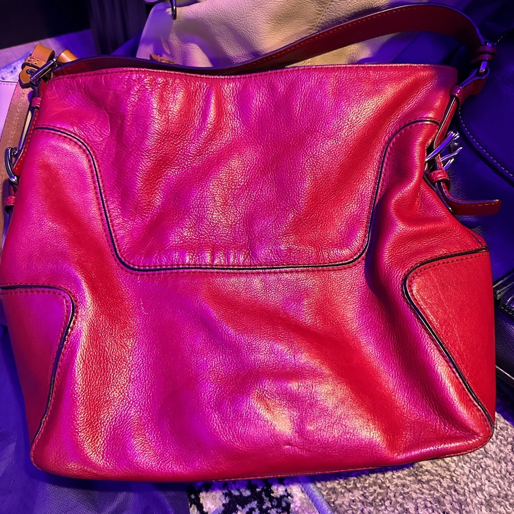 Michael Kors tote and matching wallet